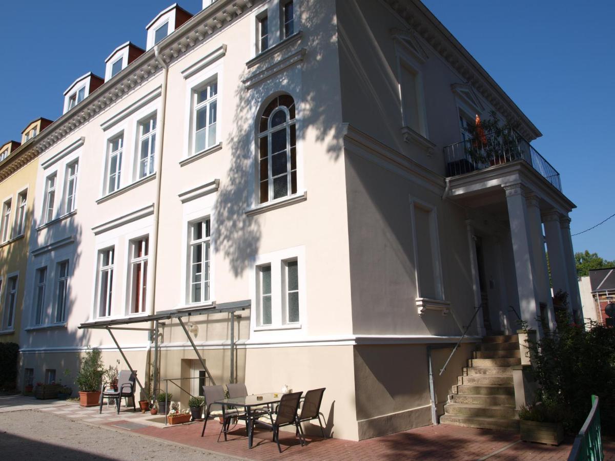 Sylvias Nr6 Souterrain Apartment